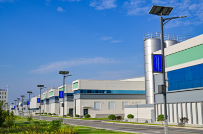 國家級(jí)認(rèn)可！蒙牛寧夏工廠入選工信部首批卓越級(jí)智能工廠，引領(lǐng)乳業(yè)智造新標(biāo)桿